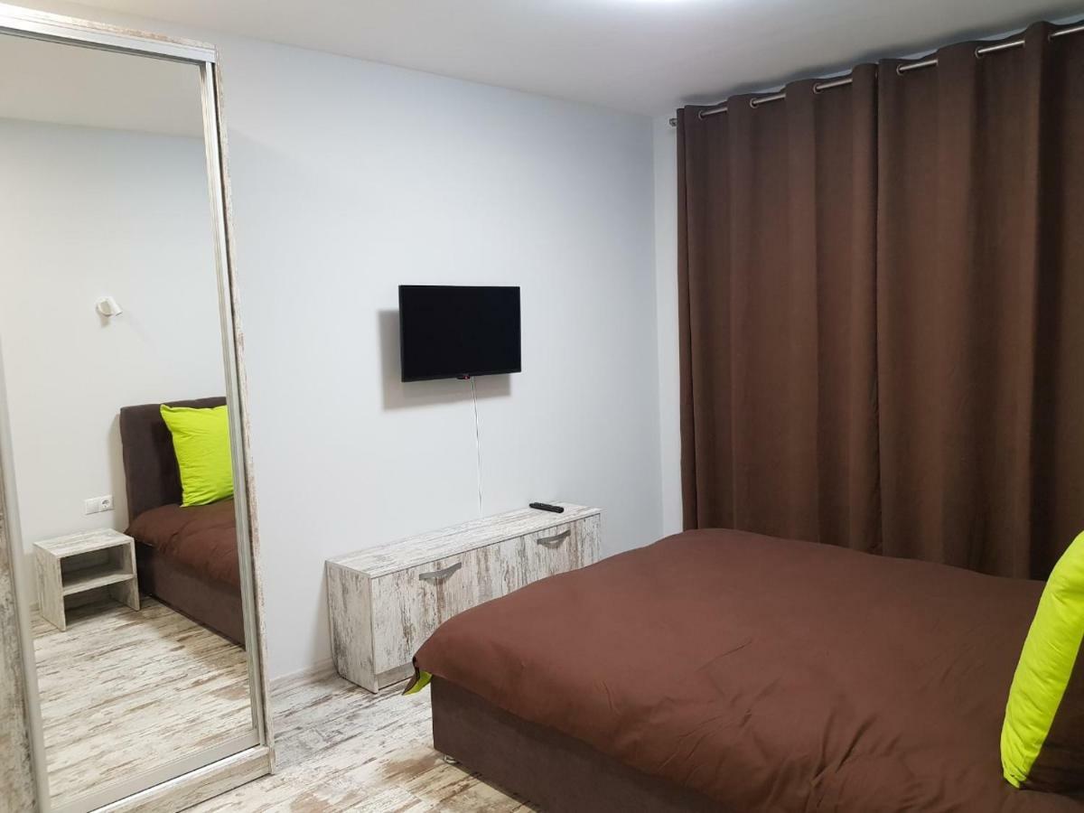 Silver Star Apartment 40B Ужгород Екстериор снимка